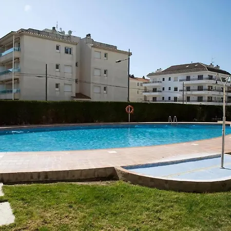 Strandnahe In L Estartit Mit Pool